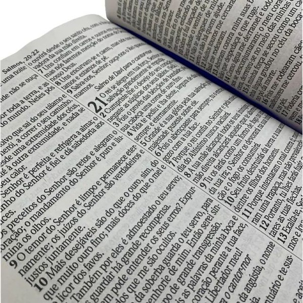 Foto Bíblia ARC Letra Jumbo Com Harpa Avivada e Corinhos - Capa Luxo Azul Escuro