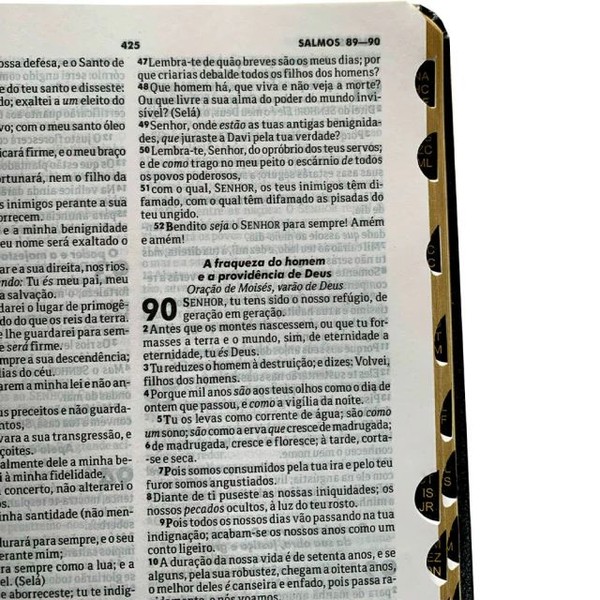 Foto Bíblia Sagrada RC Pequena Com Índice - Capa Luxo Preta