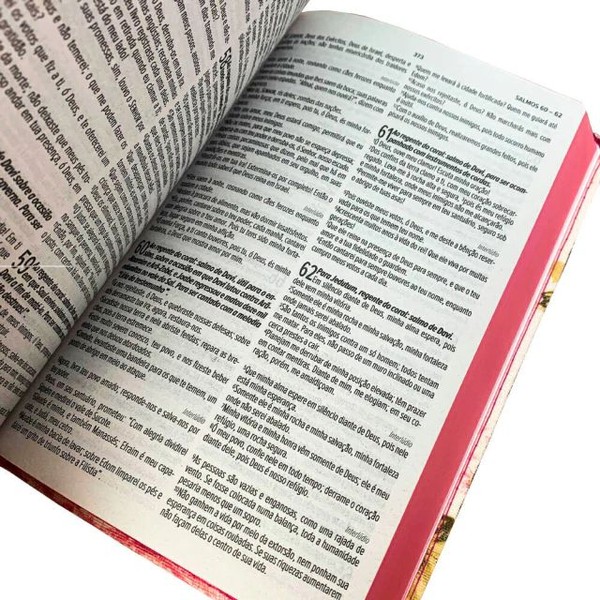 Foto Bíblia Sagrada NVT Plena Primavera Duotone - Capa Luxo Tecido e Rosa