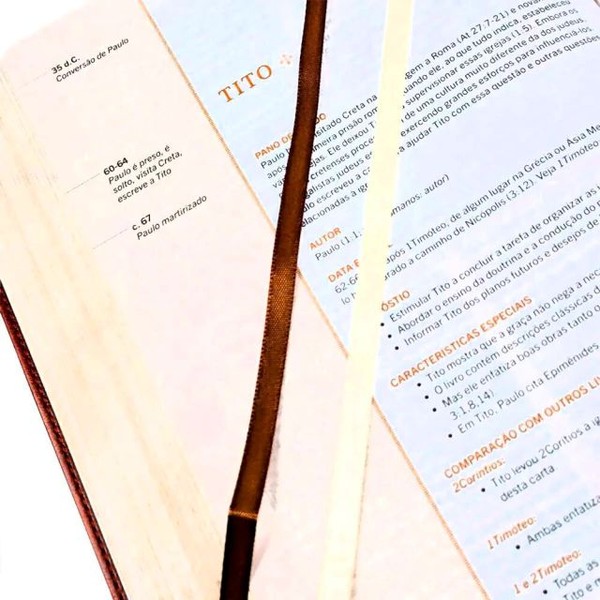 Foto Bíblia de Estudo BJK | Notas, Comentários e Recursos de Harold Willmington | Capa Luxo Azul