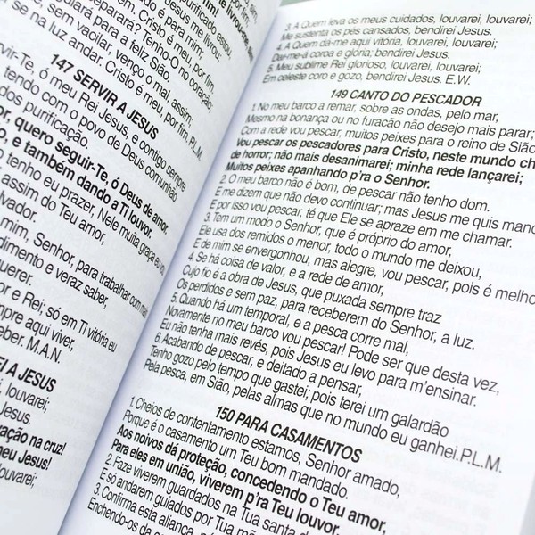 Foto Harpa Cristã | Letra Gigante Capa Almofadada Preta Com Letra Dourada