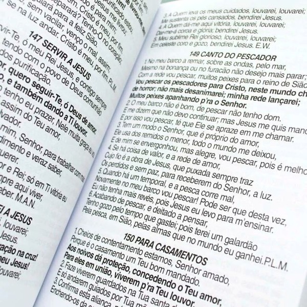 Foto Harpa Cristã | Letra Gigante Capa Almofadada Azul Marinho Com Letra Dourada