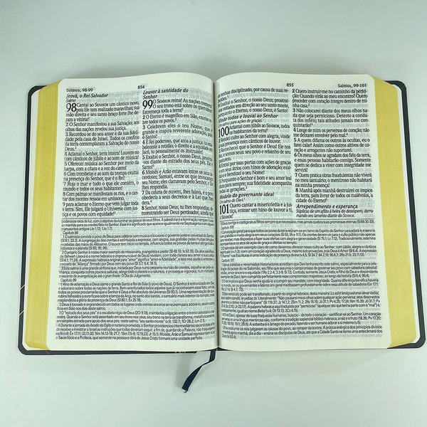 Foto Bíblia de Estudo King James Atualizada | Hipergigante | Capa Dura Clássica