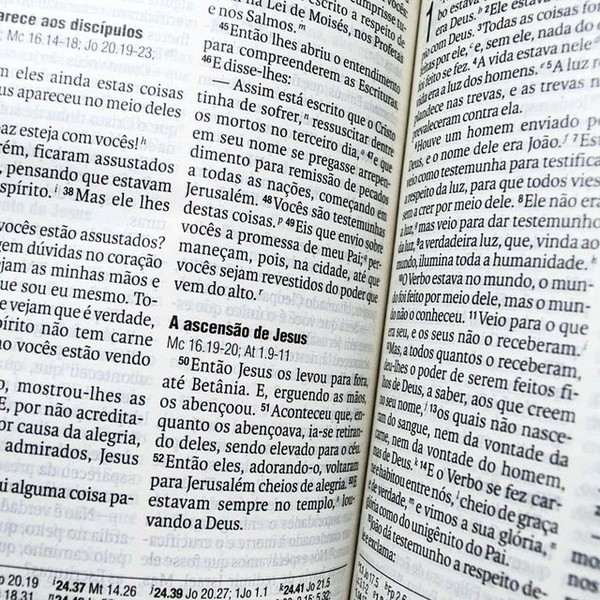 Foto Bíblia Sagrada Letra Gigante NAA | Azul Com Índice