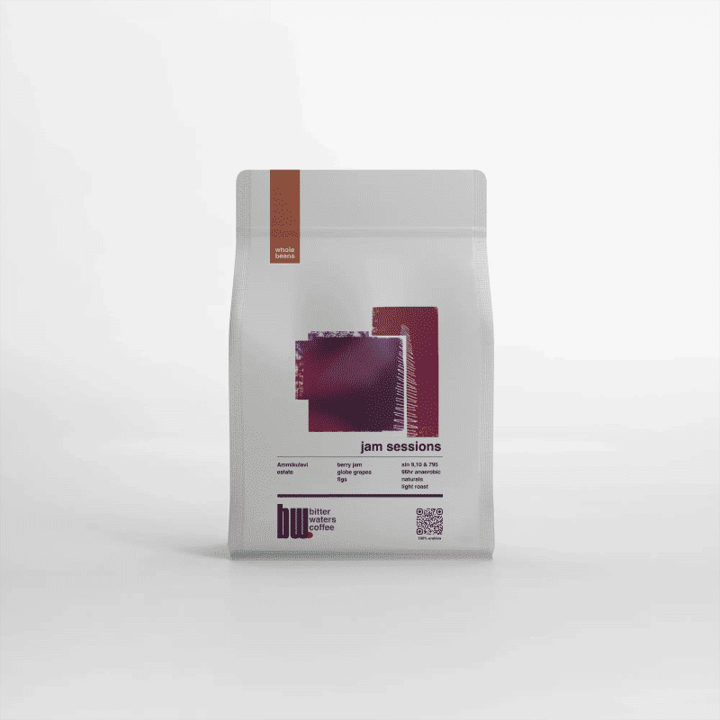 Plastic pouch mockup realistic-12