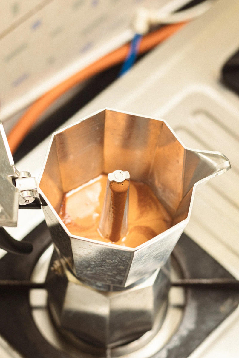 Filter Blend (Dark) — Roasted dark for a strong body and rich, smooth finish. roast 50% Arabica, 50% Robusta coffee from Bababudangiri Range In Chikkamagaluru, Karnataka