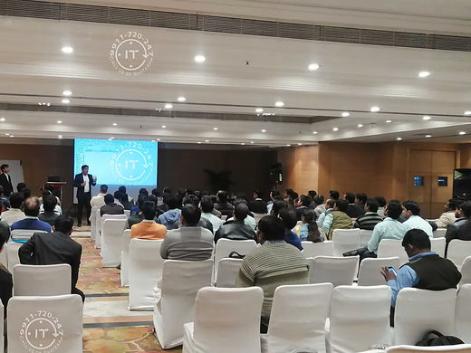 Corporate meeting audio setup on rent