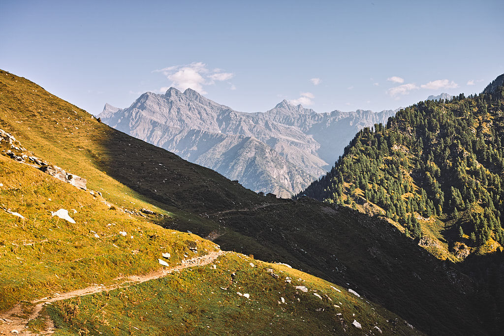 Approaching Yada Gothe. Yada is an excellent place for an overnight stay and it has the best view of Mani Mahesh/Chamba Kailash and Kuja Peak.