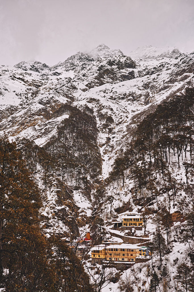 Yamunotri Dham (Uttarakhand) in winter