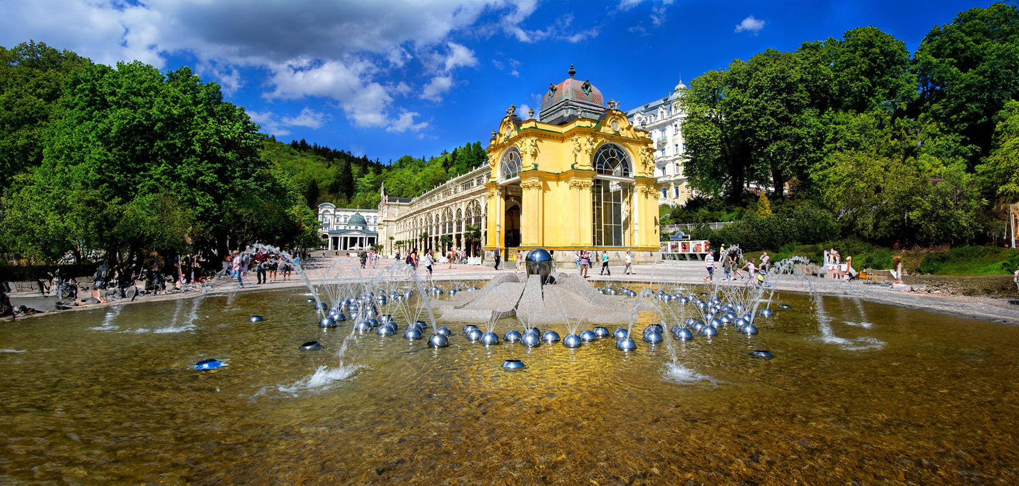 Hotel Flora - Mariánské Lázně, pobyty wellness i relaks