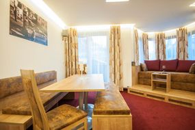 Landhaus & Appartementhaus Haussteiner