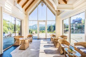 Krupówka Mountain Resort 