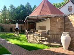 Villa Lillybeth & Villa Lillybeth Garden Rooms