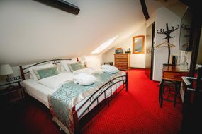 Zámek Wichterle - Hotel a pivní lázně