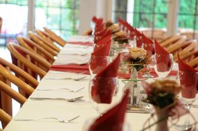 Két Korona Konferencia és Wellness Hotel