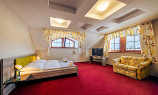 Hotel FRANKŮV DVŮR