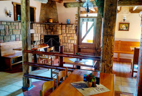 Hotel PROSTŘEDNÍ MLÝN