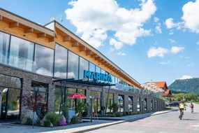 Resort MARINA LIPTOV