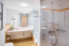 AQUAPALACE Hotel Prague