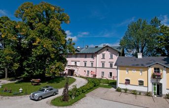 Zámecký hotel ZDÍKOV