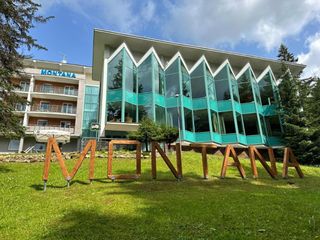 Interhotel MONTANA