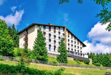 Hotel ZADOV