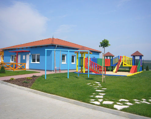 HOLIDAY VILLAGE Senec