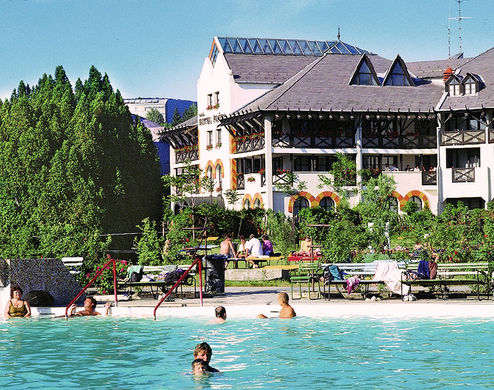 Hunguest Hotel FLÓRA