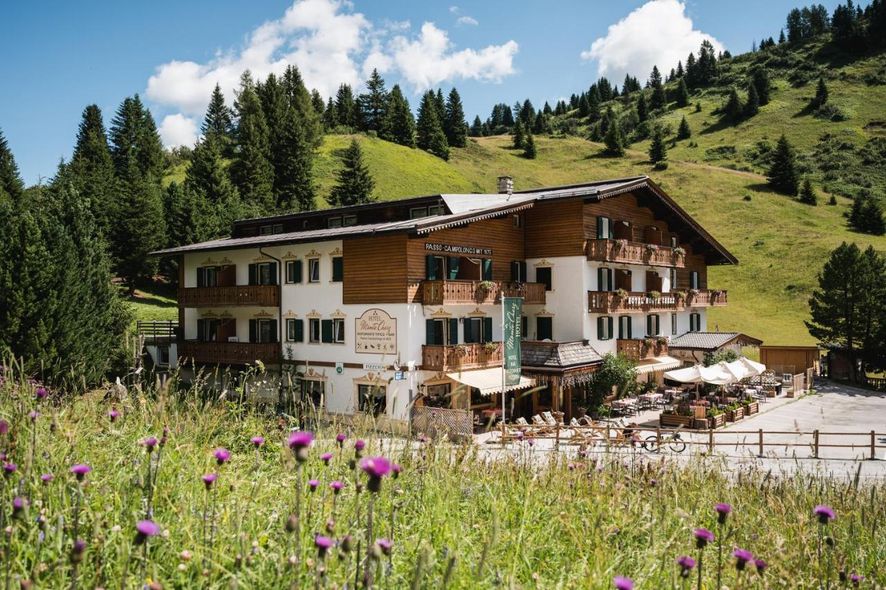 Hotel Monte Cherz 