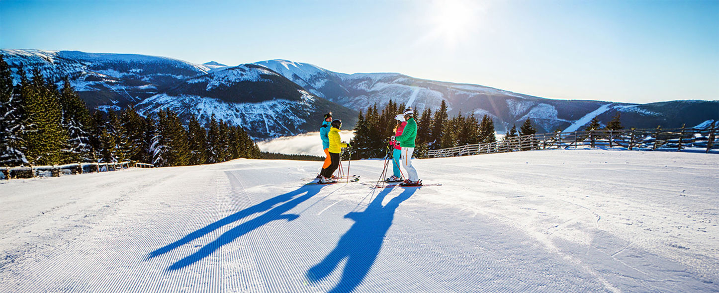 Kam na lyže v Česku? Objevte top zimní střediska, která vás nadchnou!