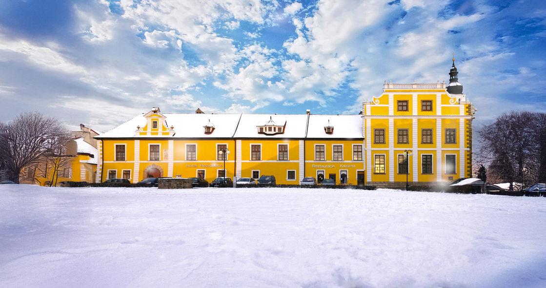 Wellness hotel Rezidence v Nových Hradech: šlechtický víkend s neomezeným wellness
