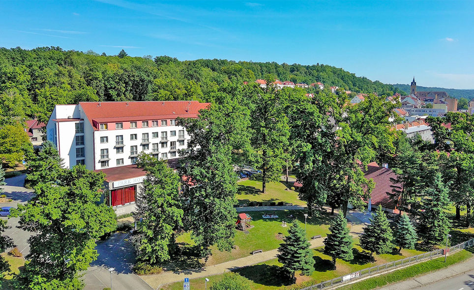 Parkhotel Hluboká nad Vltavou: letní pobyt v Jižních Čechách se zámkem, wellness a výlety na dosah