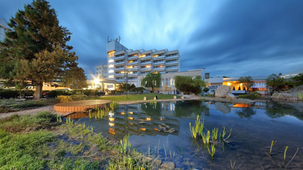 Lázeňský hotel Minerál Dudince: letní pobyt v lázních, kde si tělo i hlava konečně odpočinou