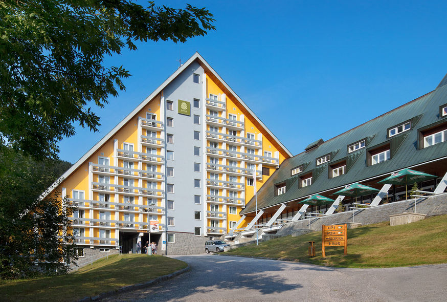 Pinia Hotel & Resort