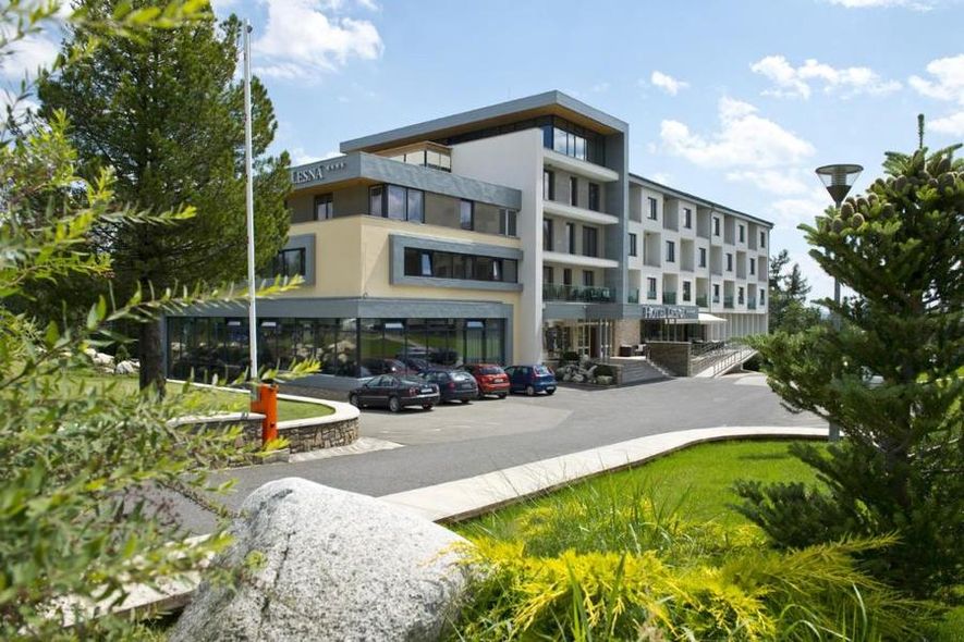 Hotel LESNÁ