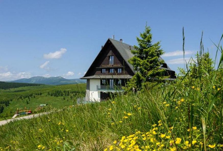 Horský Hotel FRIESOVY BOUDY