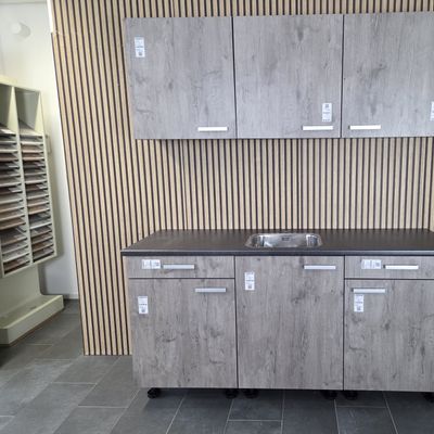 NIEUWE BRUYNZEEL ATLAS Keuken "OUD EIKEN" Decor ca. 180 cm thumbnail 1