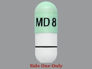 This is a Capsule imprinted with MD 8 on the front, nothing on the back.