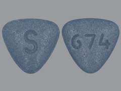 This is a light blue triangular Tablet imprinted with S on the front, 674 on the back, and is manufactured by SOLCO HEALTHCAR.