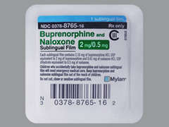 This is a orange rectangular Film Medicated imprinted with B2/N on the front, nothing on the back, and is manufactured by MYLAN.