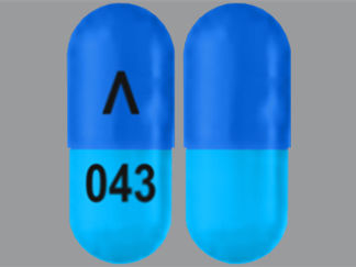 Esto es un Cápsula imprimido con Logo en la parte delantera, 043 en la parte posterior, y es fabricado por None.