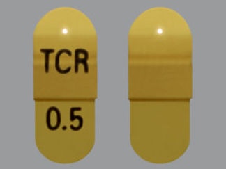 This is a Capsule imprinted with TCR on the front, 0.5 on the back.