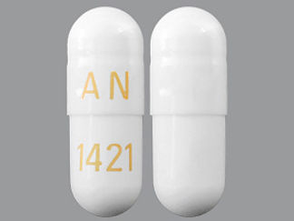 This is a Capsule imprinted with AN on the front, 1421 on the back.