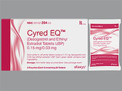 Cyred Eq: Esto es un Tableta imprimido con S en la parte delantera, 25 or 7 en la parte posterior, y es fabricado por None.