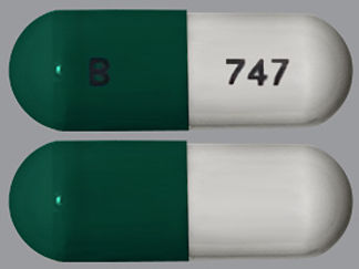 This is a Capsule Dr imprinted with B on the front, 747 on the back.