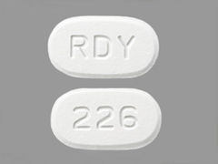 Esto es un Tableta Masticable Dispersable imprimido con RDY en la parte delantera, 226 en la parte posterior.