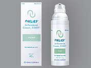 Aklief: Esto es un Crema blanco imprimido con nada en la parte delantera, nada en la parte posterior, y es fabricado por GALDERMA LABORA.