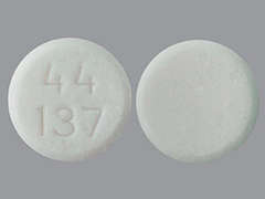 This is a white round Tablet Chewable imprinted with 44  137 on the front, nothing on the back, and is manufactured by GERI-CARE.