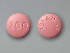 Esto es un Tableta salmón redondo imprimido con TOPAMAX en la parte delantera, 200 en la parte posterior, y es fabricado por JANSSEN PHARM..