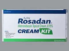 Esto es un Kit Limpiador Y Crema blanco imprimido con nada en la parte delantera, nada en la parte posterior, y es fabricado por MEDIMETRIKS PHA.